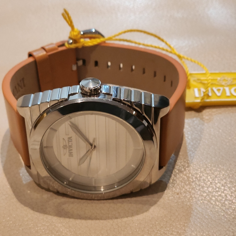 Mens Watch - Picture 2 of 8